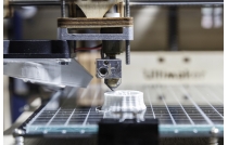 數字打印技(jì)術：重塑未來(lái)的印刷行業(ye)